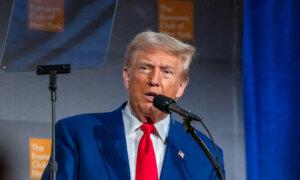 Trump Says He’ll Vote ‘Yes’ on Florida’s Marijuana Amendment