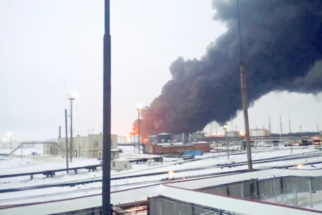 9 Russian Regions, Including Moscow, Come Under Ukrainian Drone Attack, Officials Say