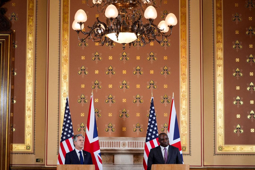 US, UK Pledge Renewed Support for Ukraine’s Energy Grid as Winter Approaches