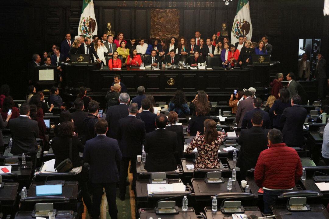 Mexico’s Senate Passes Judicial Reform Despite Protests, Objection From Supreme Court