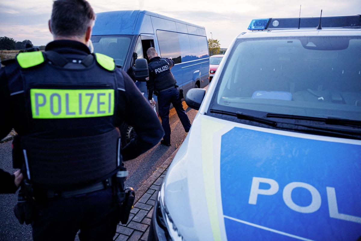 Poland Criticizes Germany’s Tightened Border Controls With EU Countries