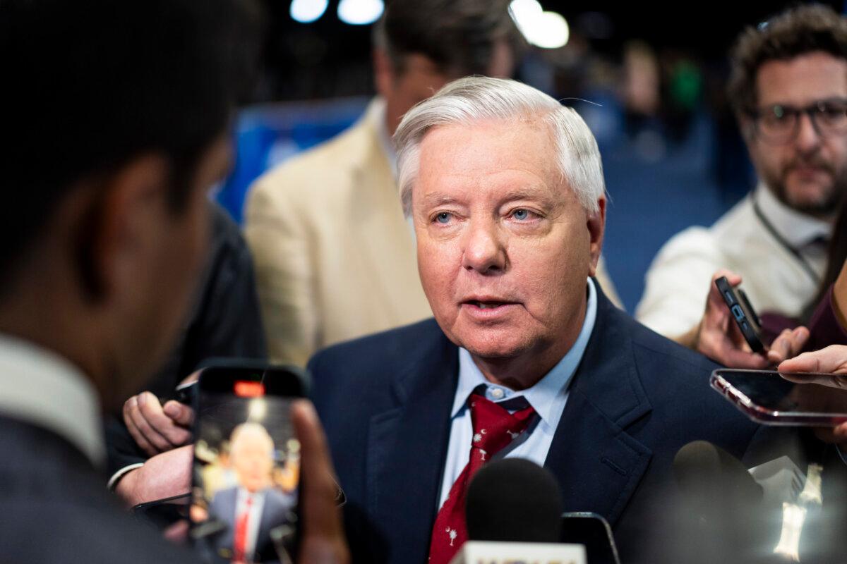Sen. Lindsey Graham (R-S.C.) speaks to reporters at the Pennsylvania Convention Center in Philadelphia on Sept. 10, 2024. (Madalina Vasiliu/The Epoch Times)