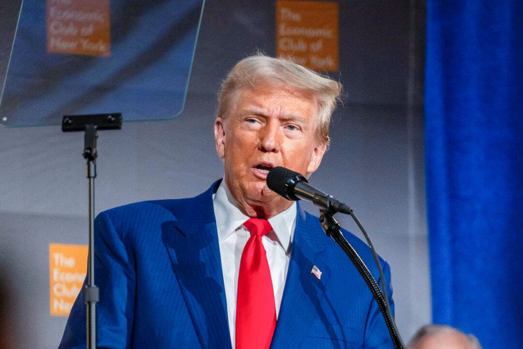 Trump Vows to End Taxes on Overtime Pay If Elected