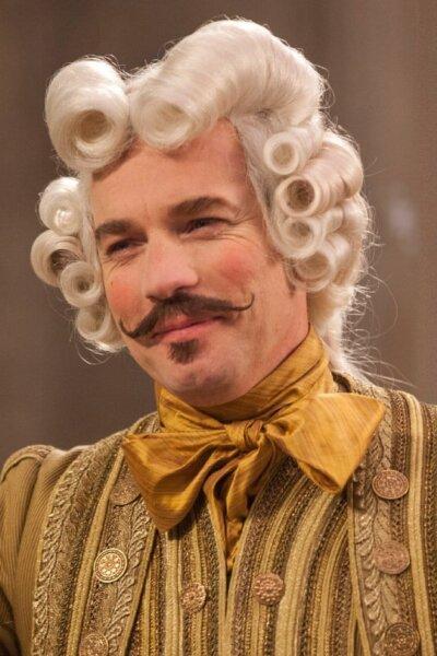 Ewan McGregor in the role of Lumiere had some vocal experiences before his role in "Beauty and the Beast." (MovieStillsDB)
