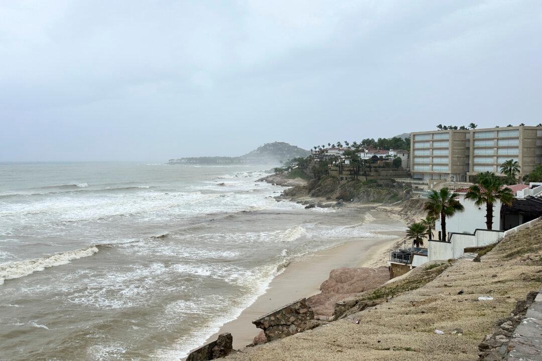 Tropical Storm Ileana Heads Toward Los Cabos Resorts Bringing Heavy Rains