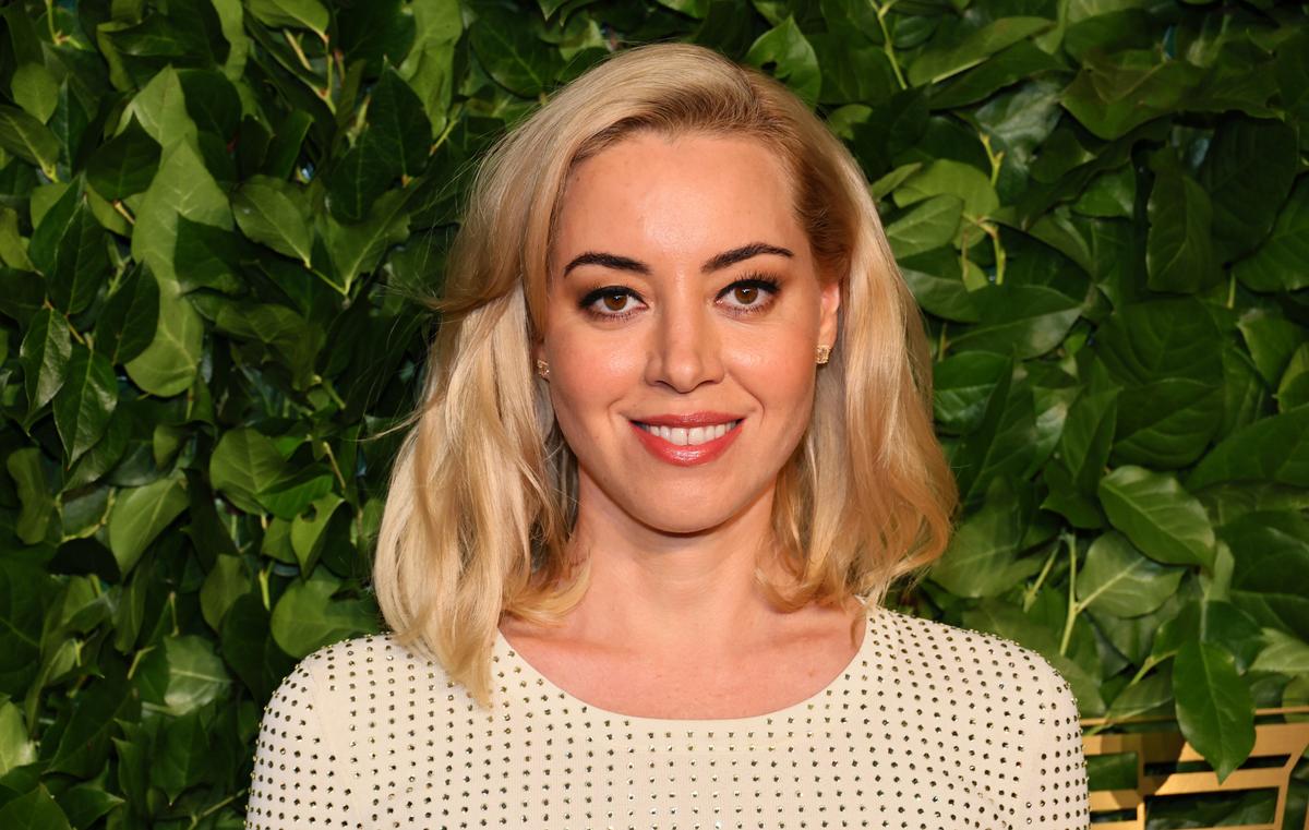 Actress Aubrey Plaza Says She Was Briefly Paralyzed, Unable to Speak After Stroke at Age 20