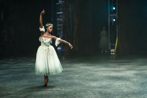 Michaela DePrince performs "Giselle" with the English National ballet at the Coliseum in London on Jan. 13, 2017. (Ian Gavan/Getty Images)