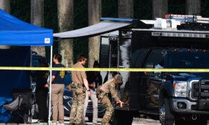 Suspect Charged With Federal Gun Crimes After Apparent Assassination Attempt on Trump