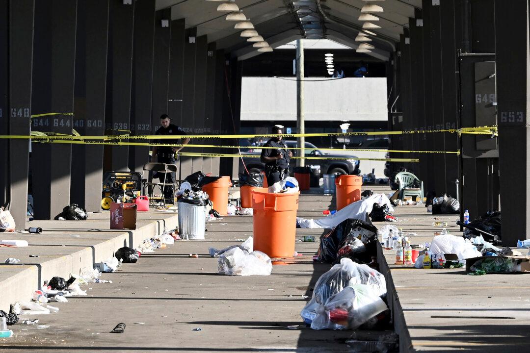 Shooting at Popular Tailgating Spot Leaves 2 Dead After Detroit Lions Game