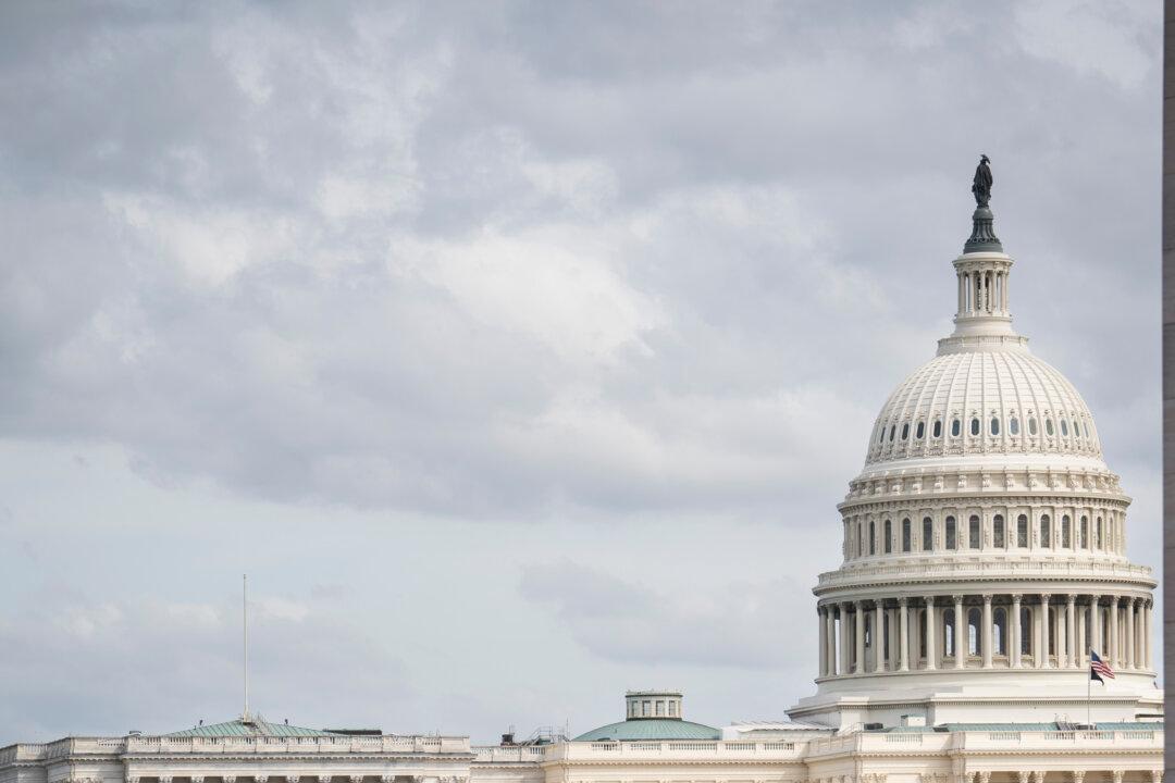 US House NY-19 Candidates Spar Over Economy, Migration, and Energy