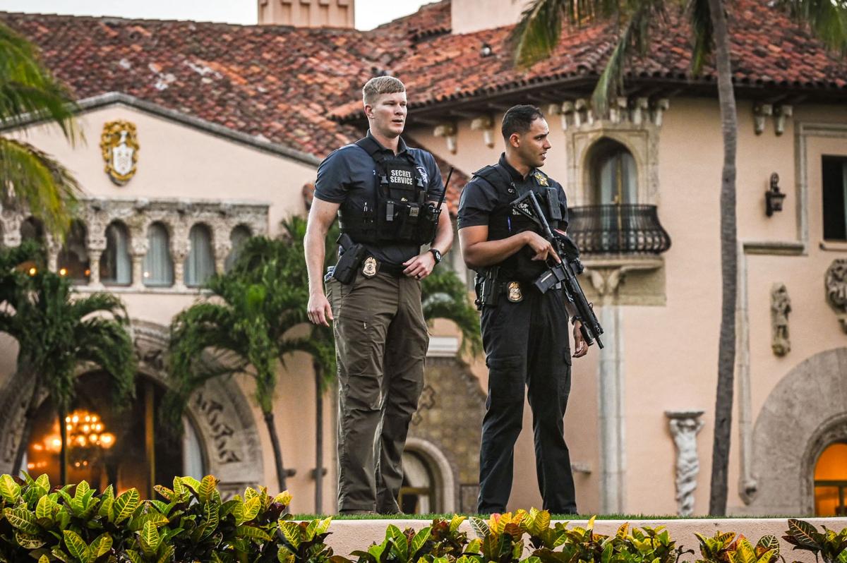 Texas Man Arrested for Allegedly Trespassing at Trump’s Mar-a-Lago Resort