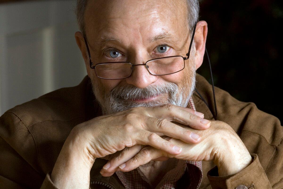 Canadian author Alan Bradley in 2009. (Jeff Bassett)