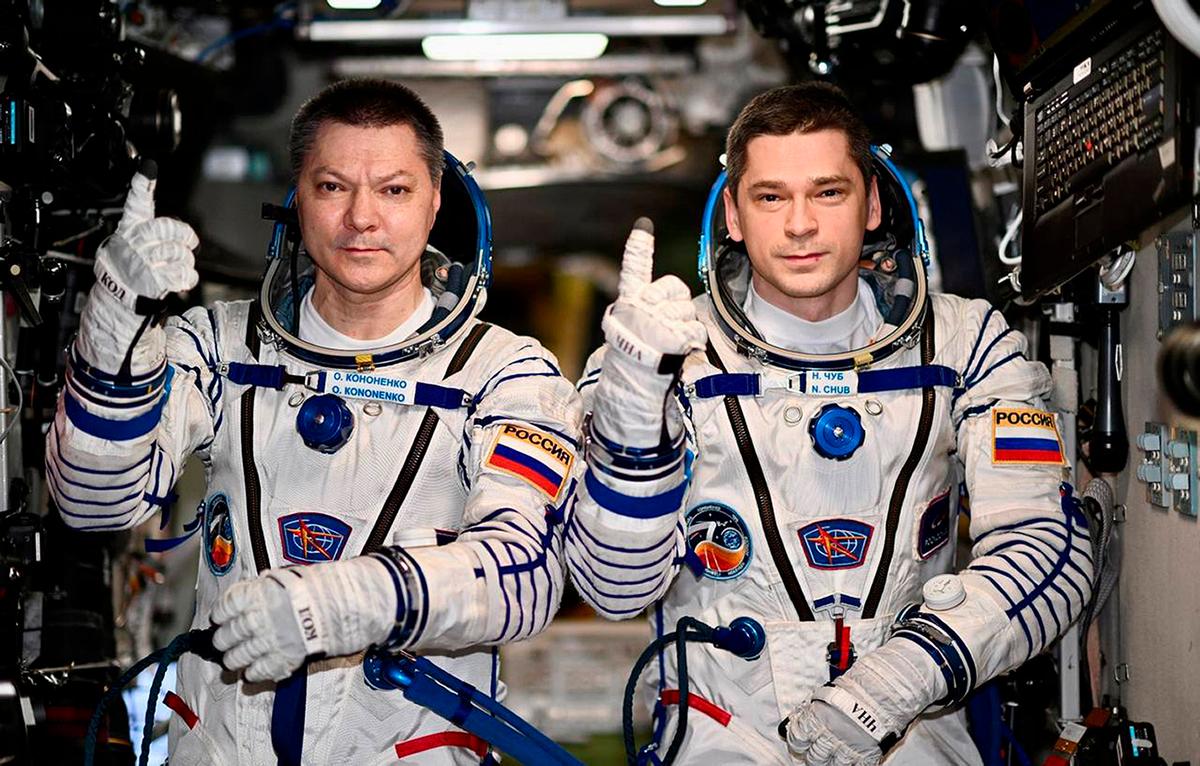 2 Russians Set Record for Longest Single Stay on International Space Station