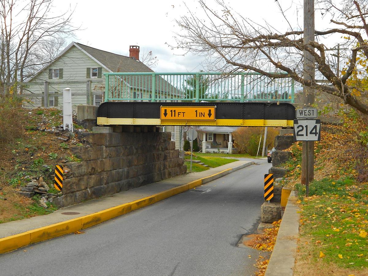 The railroad bridge of the Northern Central Railway, which spans over south Main Street in Seven Valleys, Penn. (Public Domain)