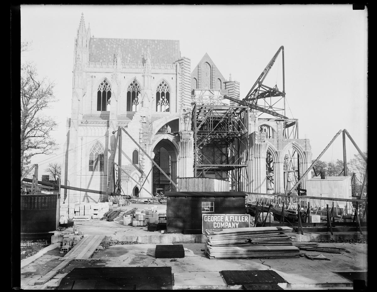 The cathedral under construction. (Public Domain)