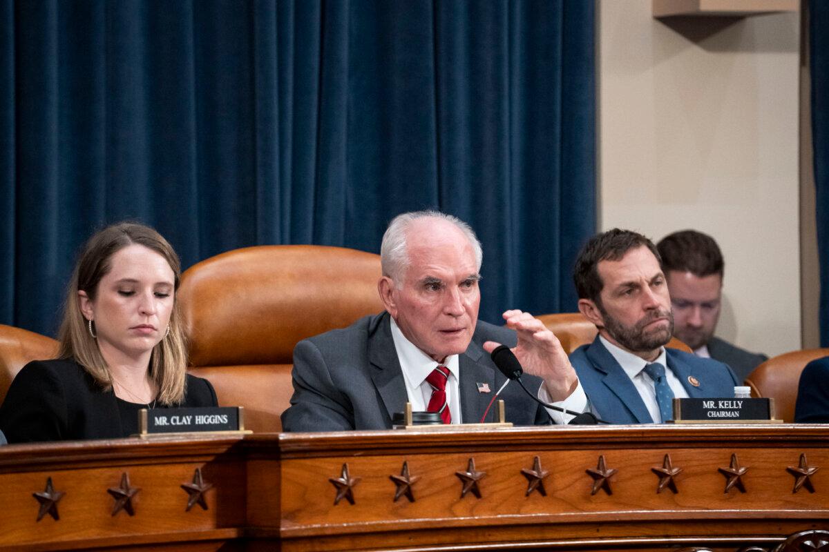 Pennsylvania Officer’s Bullet Stopped Trump Shooter’s Gunfire Before He Was Shot, Witness Says | USNN World News Chairman Rep. Mike Kelly (R-Pa.) during the full task force hearing on the assassination attempt of former President Donald J. Trump in Washington on Sept. 26, 2024. (Madalina Vasiliu/The Epoch Times)