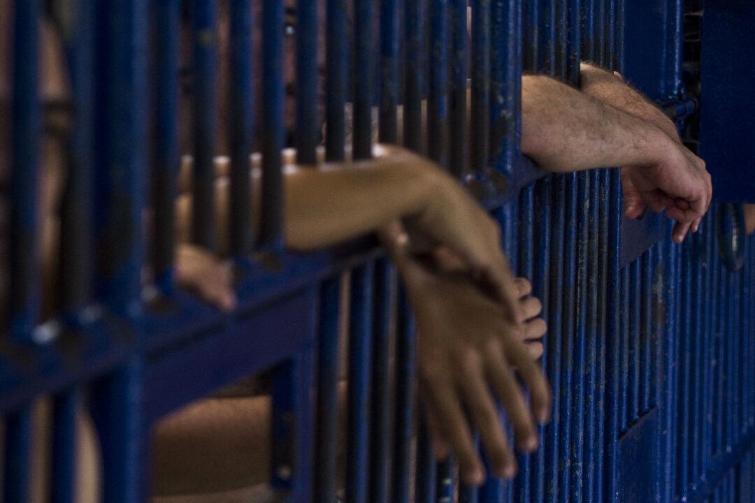 Australia Must Develop Better System to Aid Wrongfully Detained Citizens Overseas: HRW