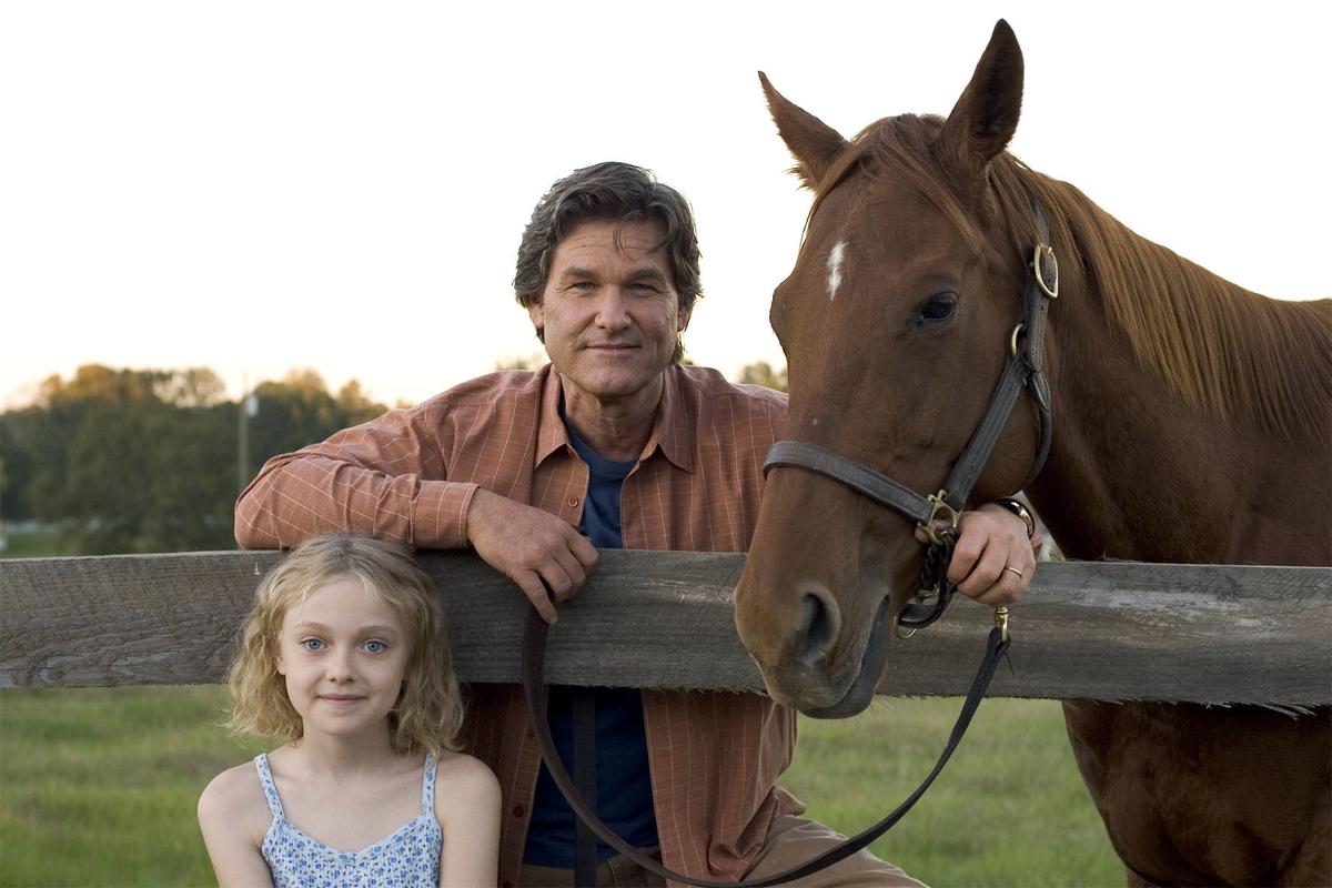 ‘Dreamer’ (2005): Trials, Not Just Triumphs, Tie Families Together