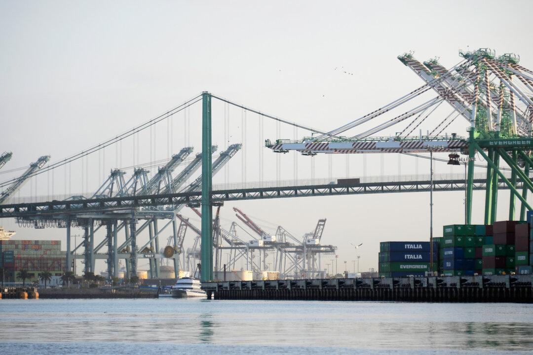Bridge, Freeway Reopened at Port of Los Angeles After Lithium Battery Fire