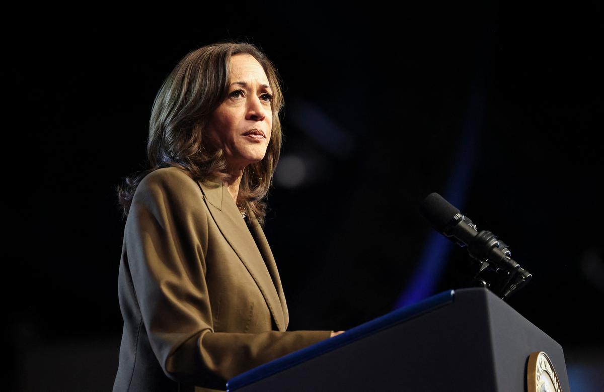 Harris Voices Support for Legalizing Marijuana