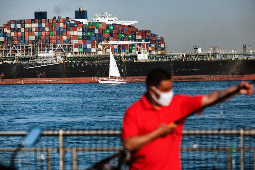 Thousands of Port Workers Poised to Strike at Midnight
