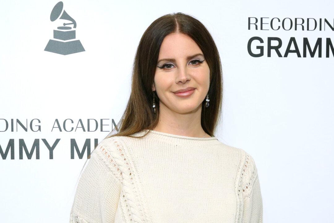Lana Del Rey Ties Knot With Alligator Tour Guide Jeremy Dufrene at Louisiana Bayou