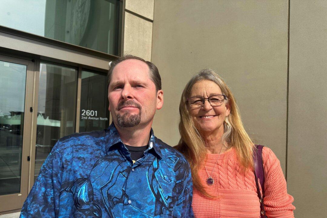 Man Who Was Mad About Chinese Spy Balloon Is Convicted of Threatening Former Speaker McCarthy