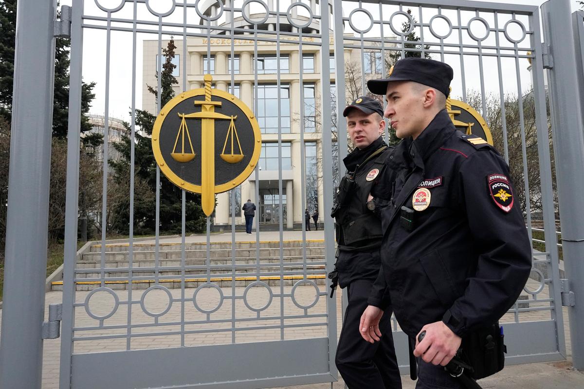 Russian Prosecutors Seek 7-year Sentence for US Man Accused of Fighting for Ukraine