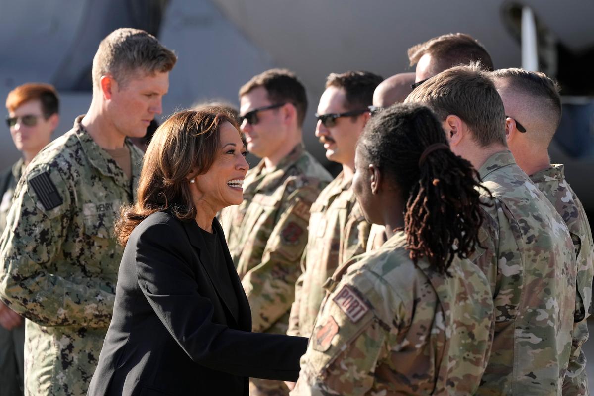 Harris Pledges Ongoing Federal Support as She Visits North Carolina to Survey Helene’s Aftermath