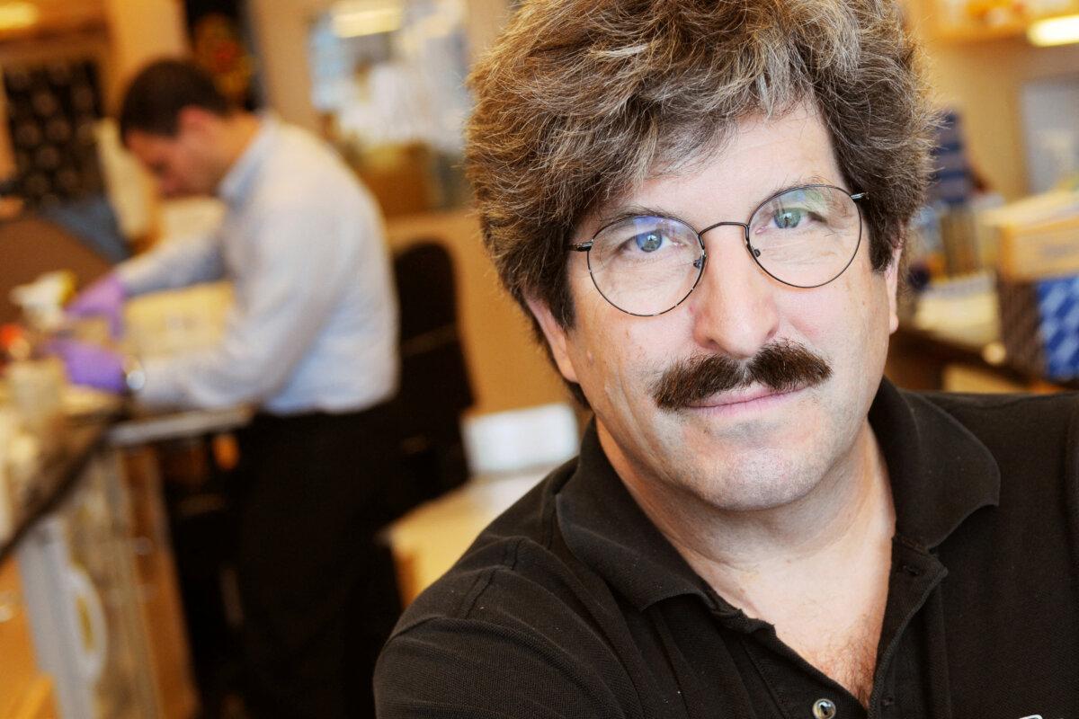 Harvard Medical School professor and an investigator at the Massachusetts General Hospital Gary Ruvkun poses in Boston, Mass., on Aug. 28, 2009. (Harvard Medical School/Joshua Touster/Handout via Reuters)