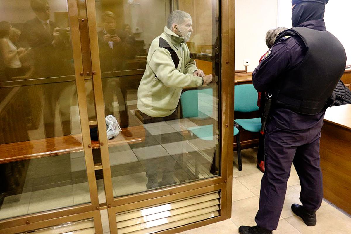 American, 72, Sentenced to 7 Years in Russian Prison for Fighting as Ukraine Mercenary