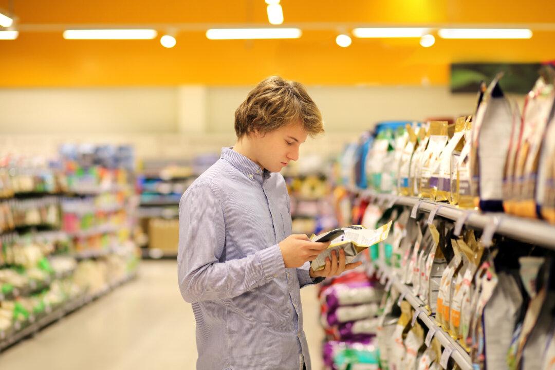 Purr-Spective Needed: Help Me Find the Best Budget-Friendly Cat Food and Litter