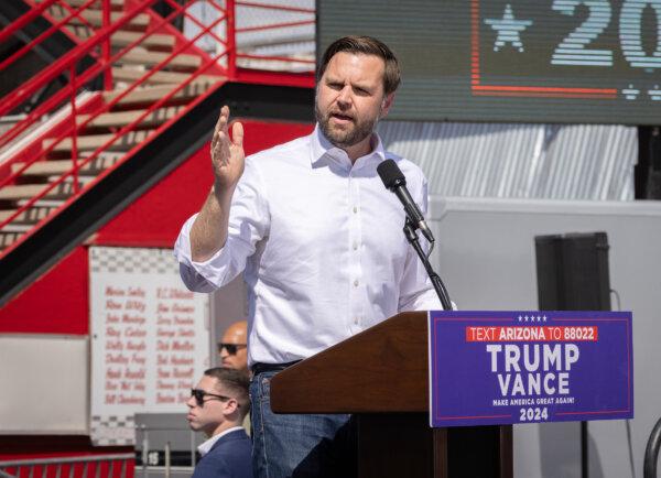 Vance Confirms Chinese Hackers Breached His Phone