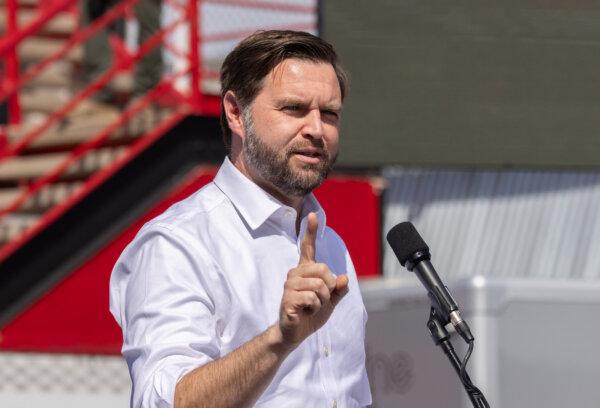 JD Vance speaks in Tuscon, AZ, on Oct. 9, 2024. (John Fredricks/The Epoch Times)