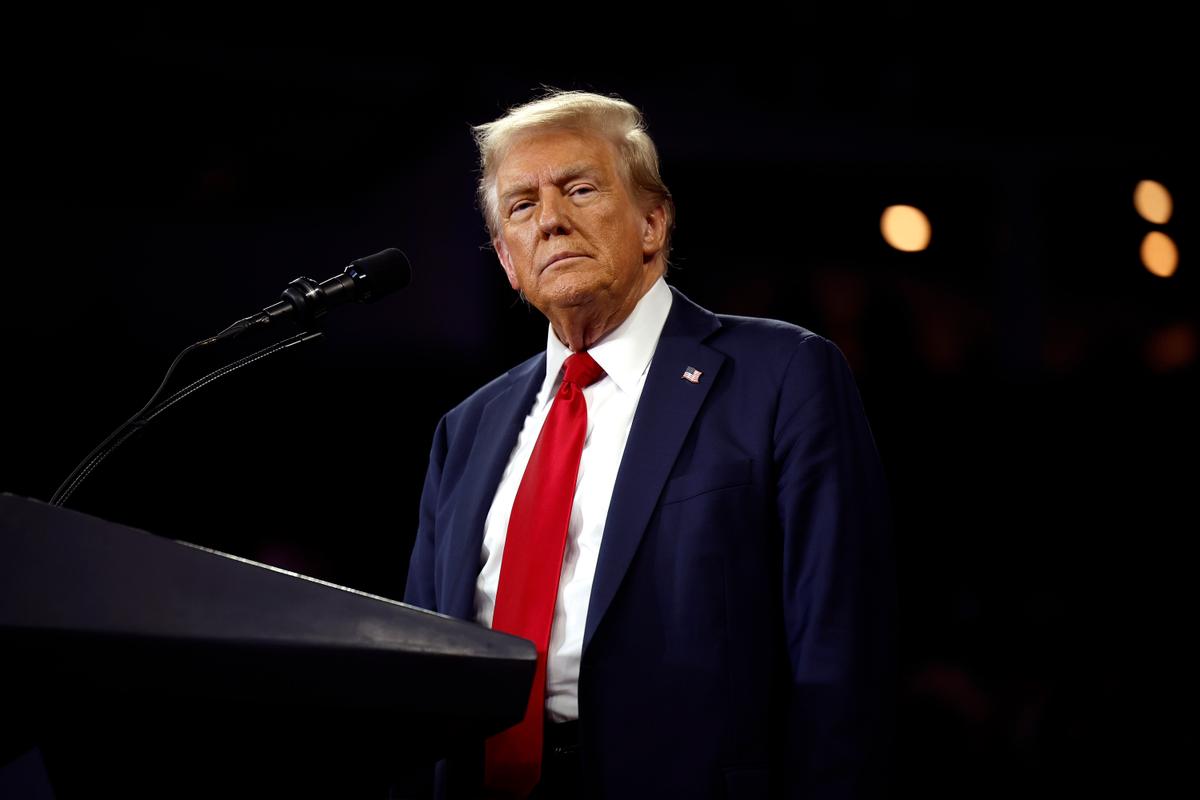 News Brief: Judge Approves Release of Redacted Evidence in Trump Election Case; Appeals Court Revives Vaccine Law; Tennis Great Rafael Nadal to Retire This Year