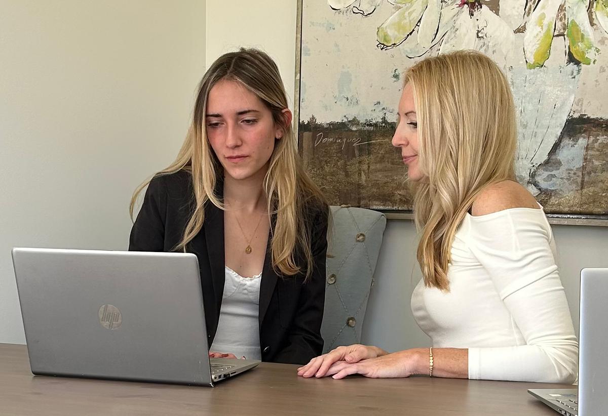 Youth Unemployment Is Up. Here’s How Parents Can Help Their Teen Land Their First Job
