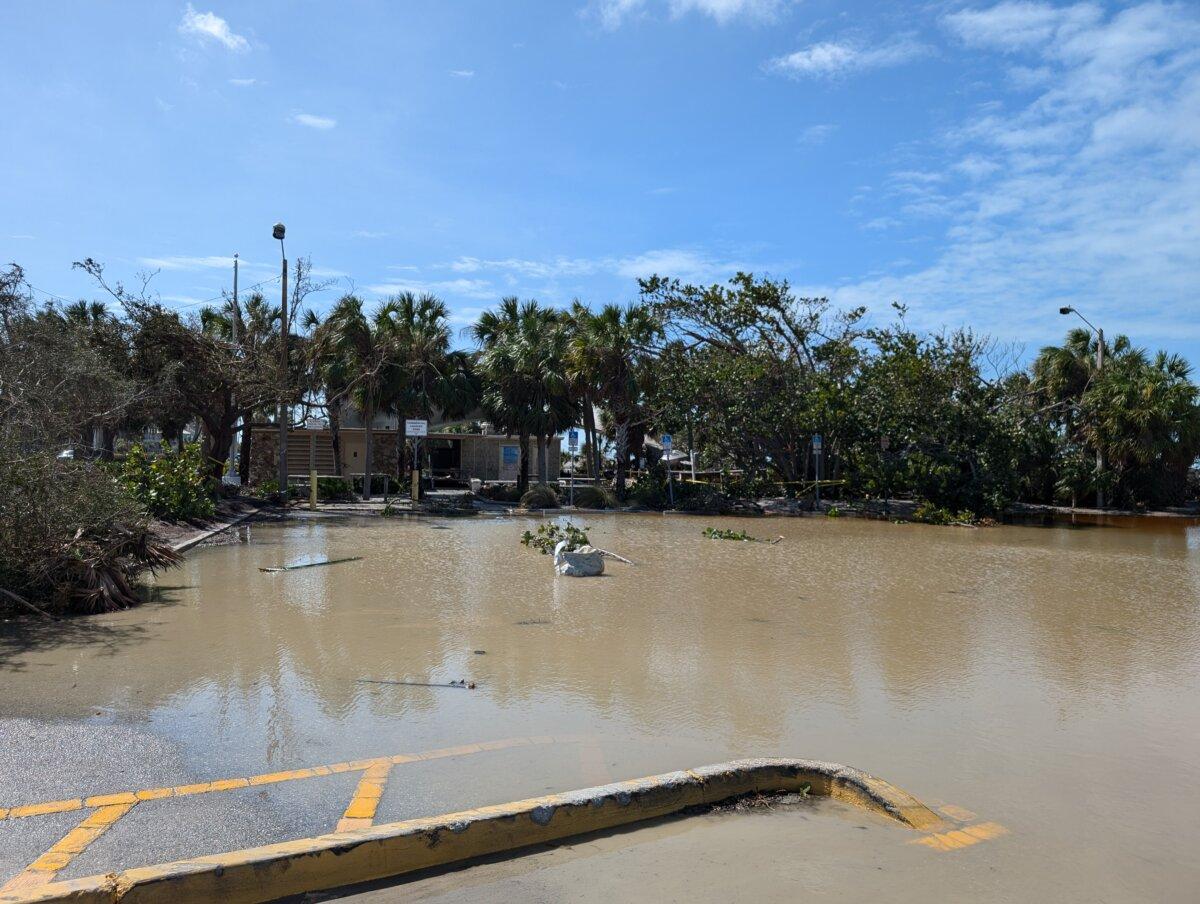 Hurricane Milton brought several feet of storm surge to Venice Beach in Venice, Florida, on Oct. 9, 2024, with some of it still remaining the day after. (Jacob Burg/The Epoch Times)