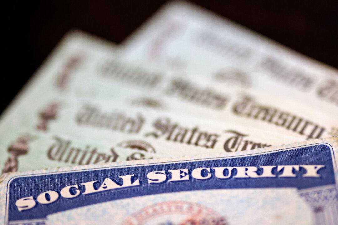 Young, Black, Hispanic Americans Would Opt Out of Social Security Even If It Wasn’t Broken