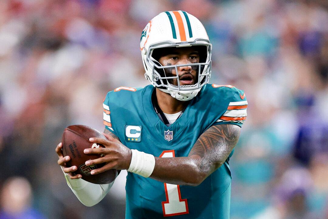 Dolphins’ Tua Tagovailoa Set for Return Against Cardinals