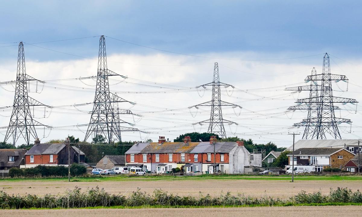 UK ‘Dangerously Underprepared’ for Future Energy Crisis, Experts Warn