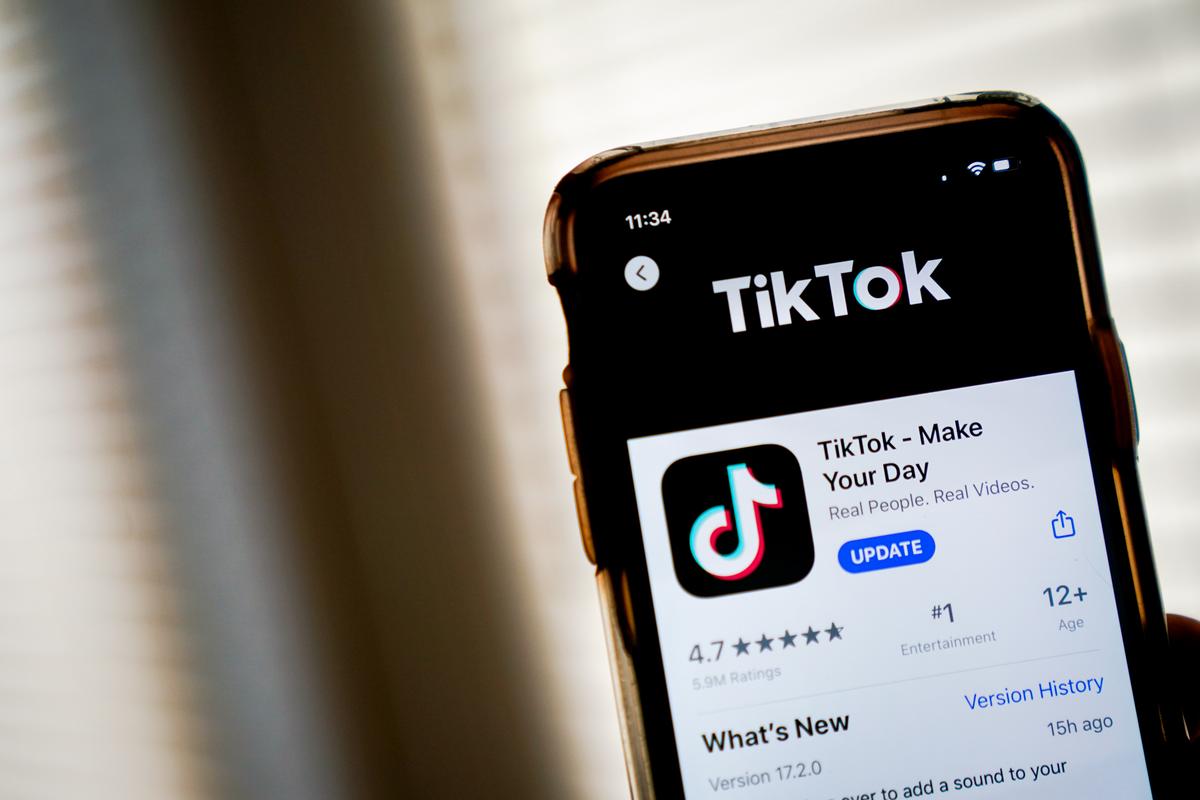 EU Investigates TikTok Over Election Interference Allegations in Romania thumbnail