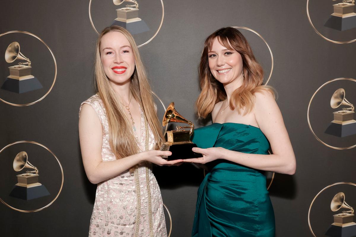 (L-R) Bronwyn Keith-Hynes and Molly Tuttle of Golden Highway hold their "Best Bluegrass Album" award for "City of Gold" at the 66th Grammy Awards on Feb. 4, 2024 in Los Angeles, Calif. (Emma McIntyre/Getty Images)