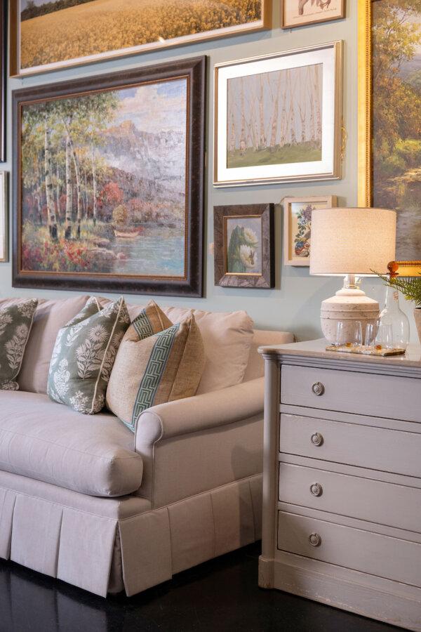 As the seasons change, so do our homes. But seasonal styling can be simple and doesn't always mean buying new things. It's about making thoughtful adjustments that bring the warmth and coziness of fall and winter into your living spaces. (Handout/TNS)