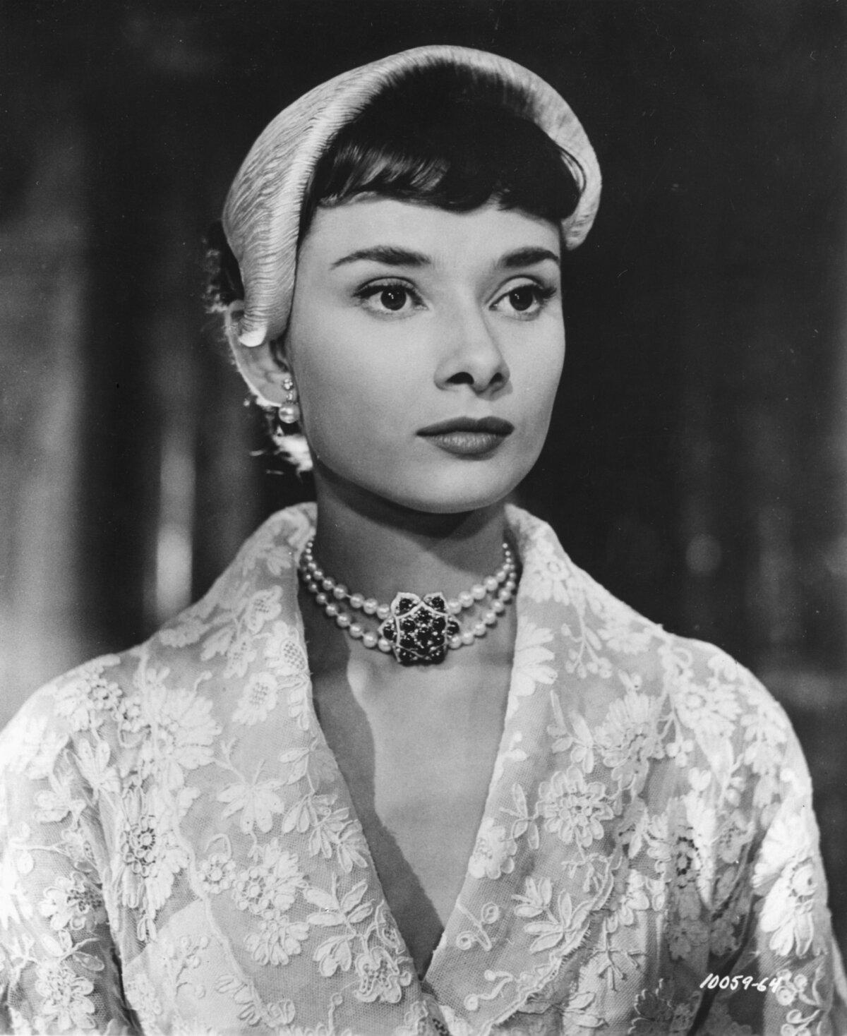 Princess Ann (Audrey Hepburn) returns to her duties as a royal, in "Roman Holiday." (MovieStillsDB)