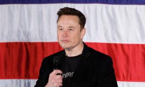 SEC Wants Musk to Pay Money or Face Charges: Lawyer