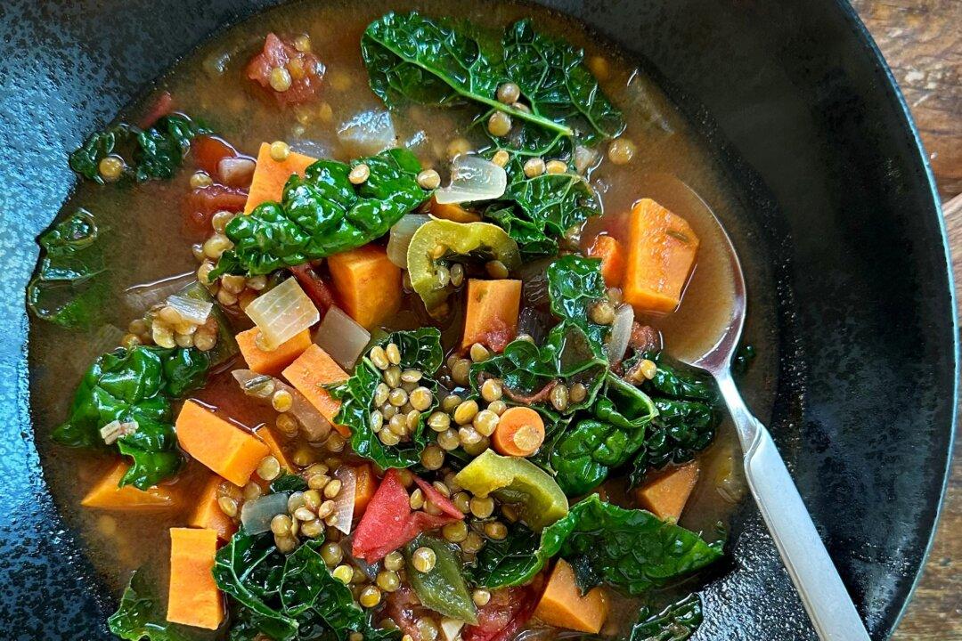 An Easy 1-Pot Stew for a Warming Weeknight Dinner