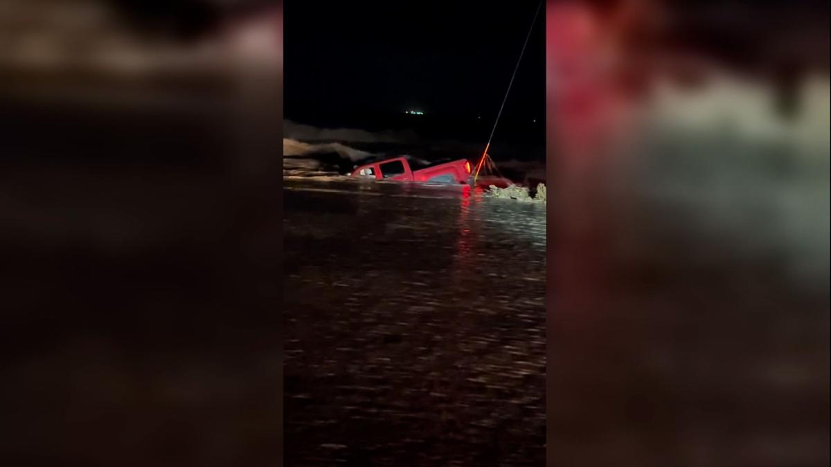 2 Dead, More Than 300 Rescued After Severe Flooding in New Mexico