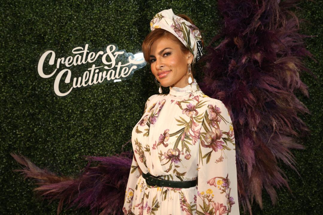Eva Mendes on the Strict Internet Rules She Imposes on Her Kids