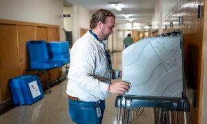 Early Voting Begins in Wisconsin With 17 Million Ballots Already Cast Nationwide