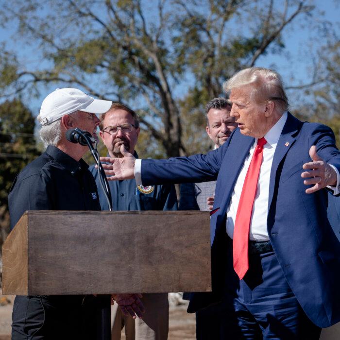 Trump Lauds North Carolinians Who Voted Early Amid Post-Hurricane Chaos